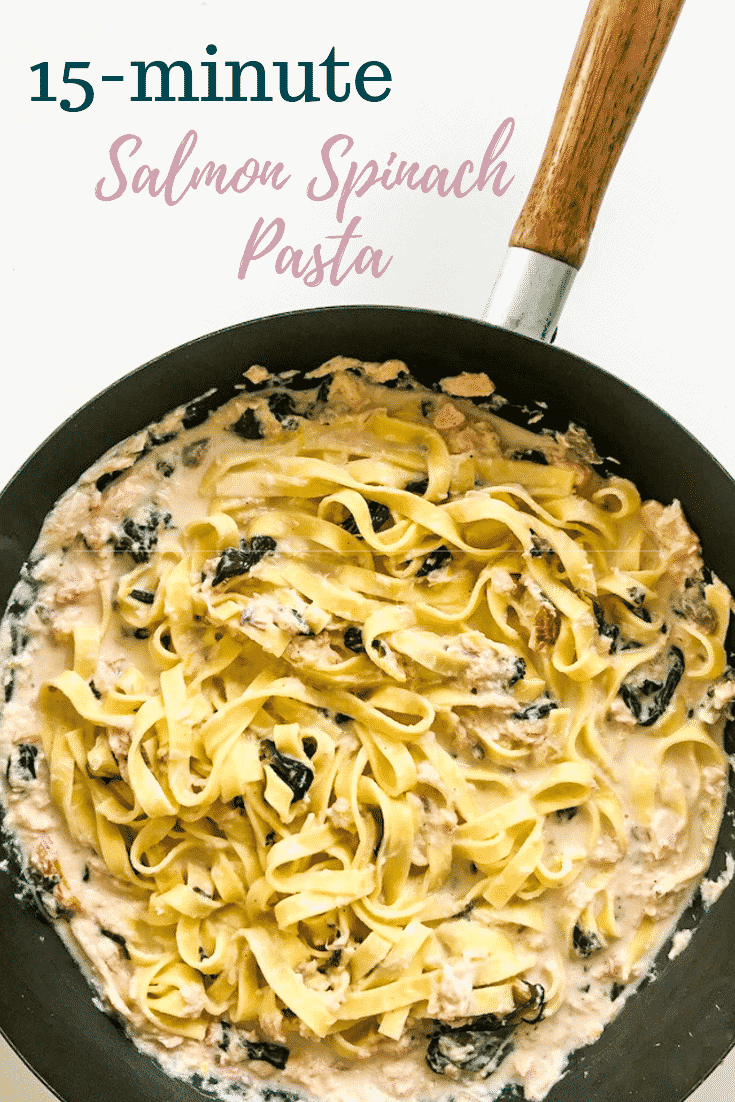 Salmon Spinach Pasta - This quick & easy salmon spinach pasta with hot smoked salmon is one of my most trusted companions. It comes together in under 15 minutes, is really easy to make and leaves a minimal amount of dishes. Perfect for a weeknight, but tasty enough for the weekend as well! #alwaysusebutter #salmonspinachpasta #salmon #spinach #pasta #recipe #recipes #hotsmokedsalmon #quickrecipe #easyrecipe