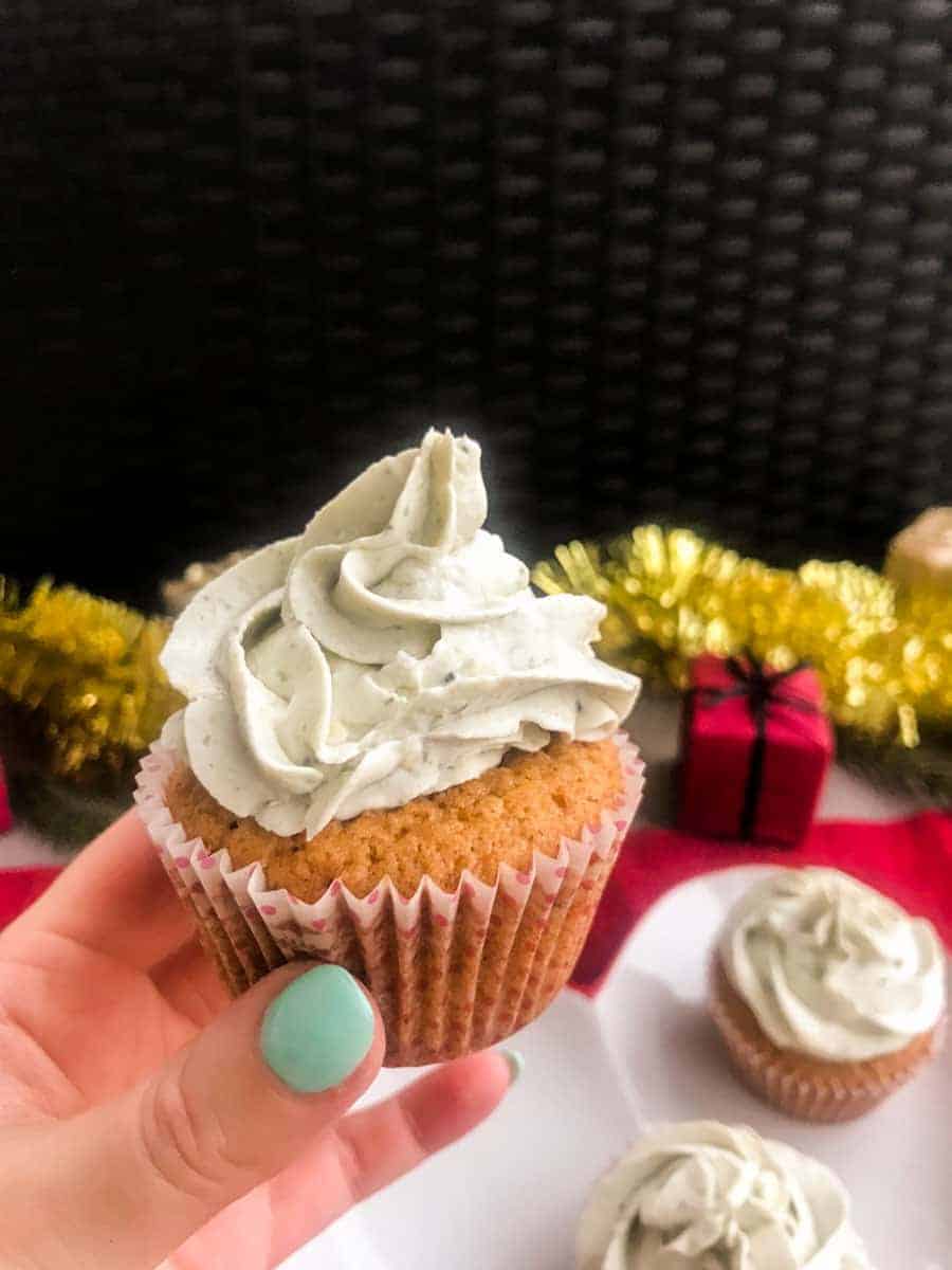 gingerbread cupcake with blue cheese frosting