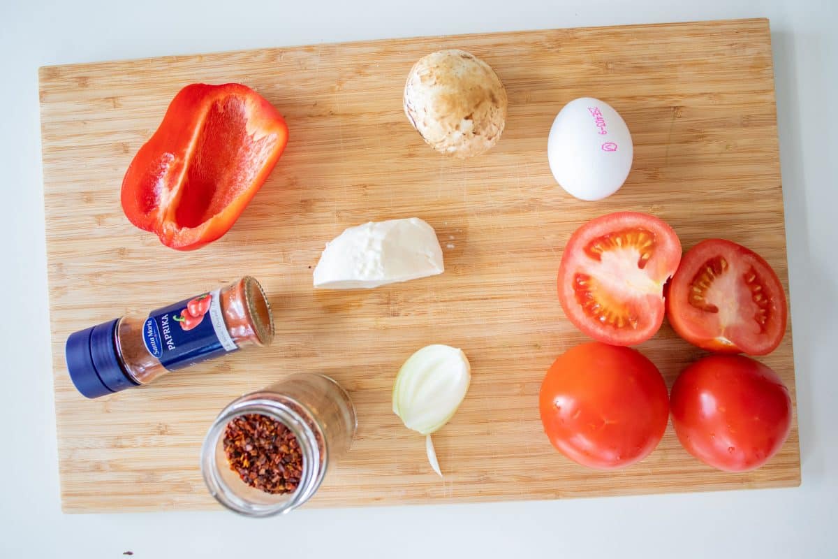 ingredients for shakshuka