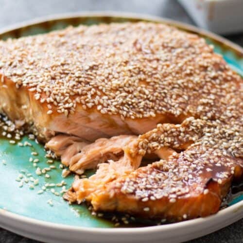 Baked teriyaki salmon with sesames seeds.