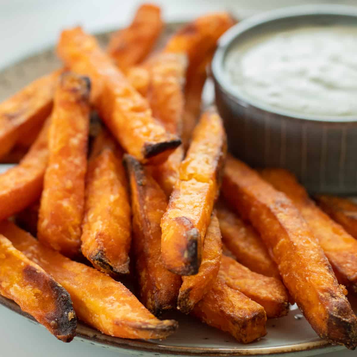 sweet potato fries and dipping sauce