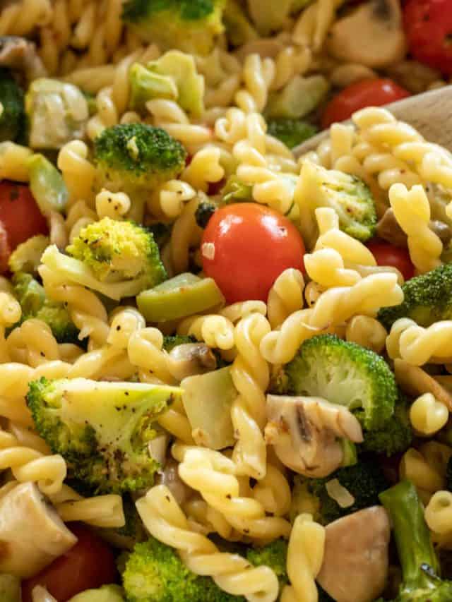 cropped-creamy-broccoli-pasta-3-1.jpg