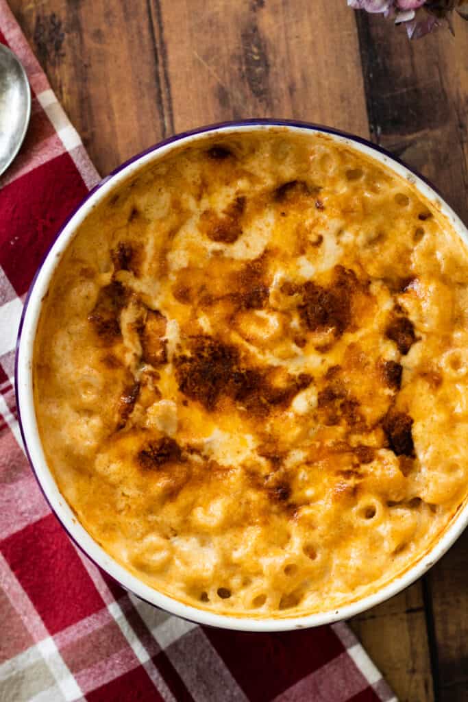 Simple Mac and Cheese without Flour - always use butter