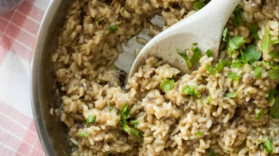 mushroom truffle risotto in a skillet