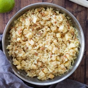 a pan full of apple risotto