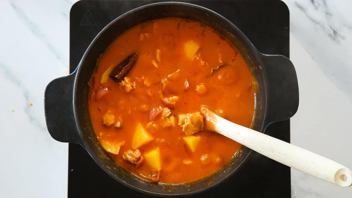 Finished massaman chicken curry,