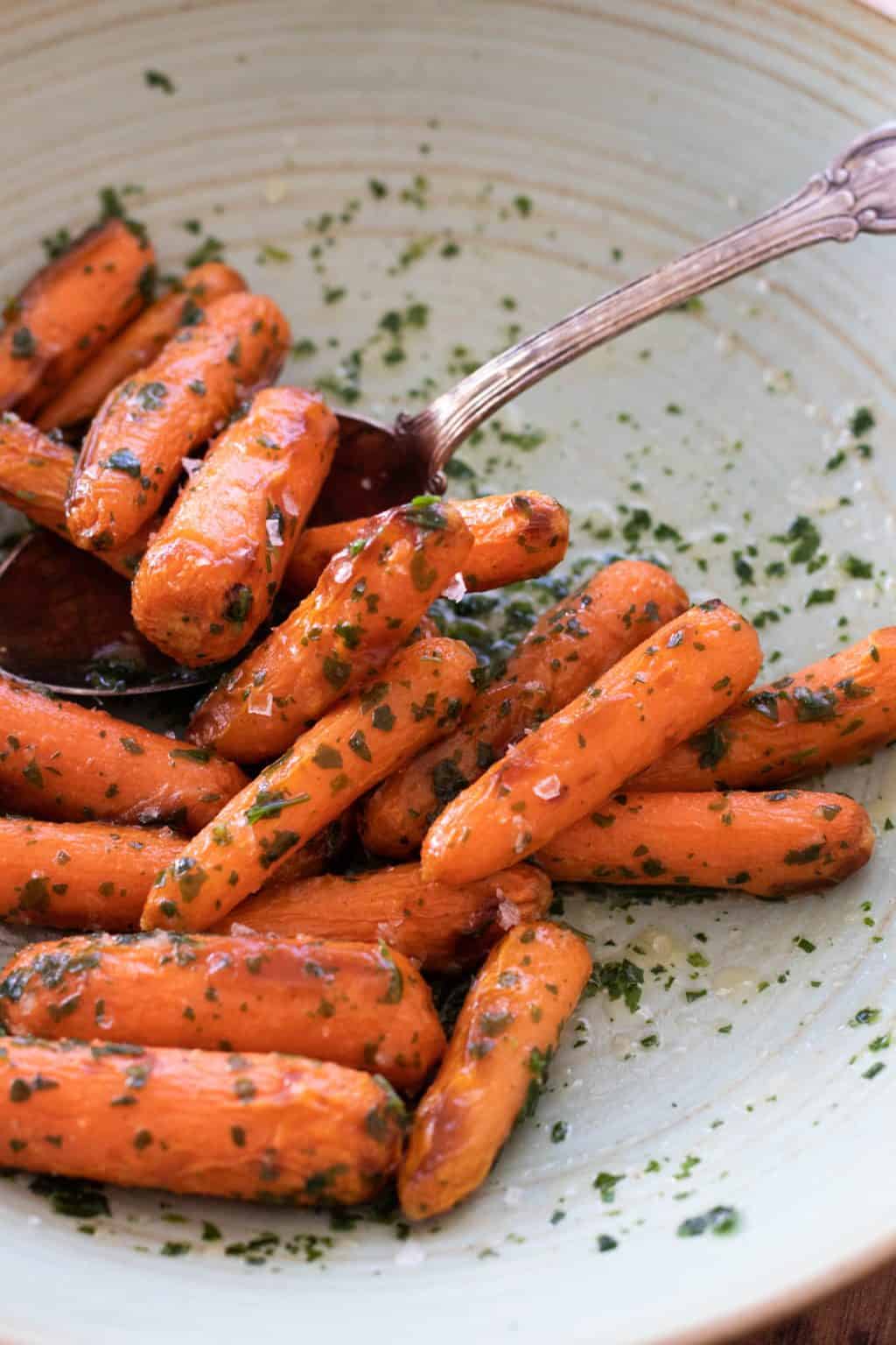 air-fryer-baby-carrots-with-butter-honey-carrots-vichy-always-use