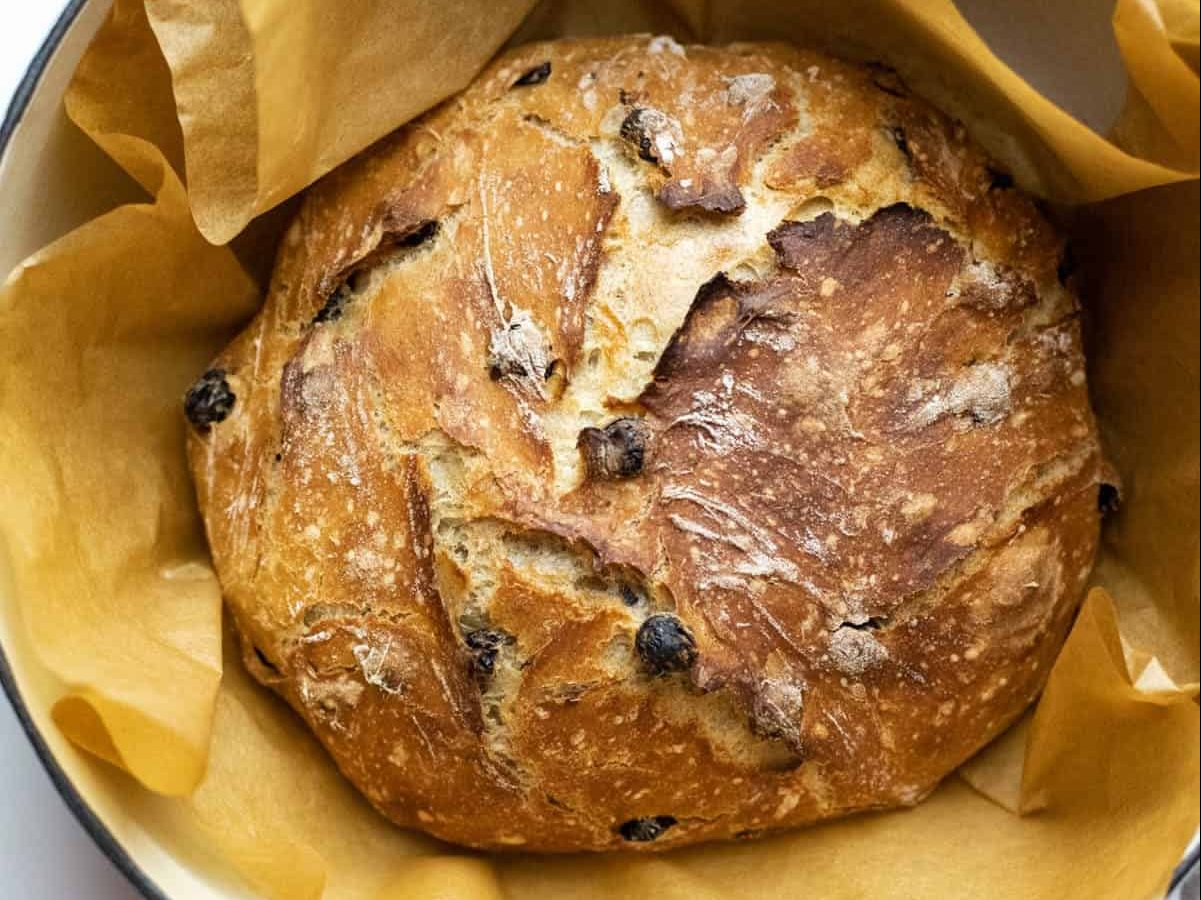 Cinnamon raisin bread.