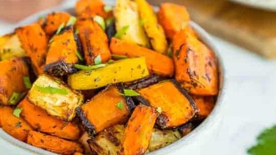 A bowl of air fryer carrots.