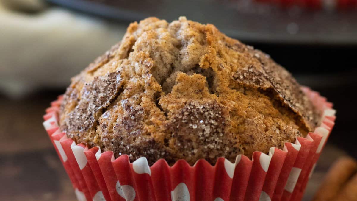 A cinnamon muffin.