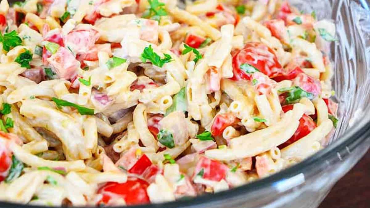 Easy Macaroni Salad Recipe.