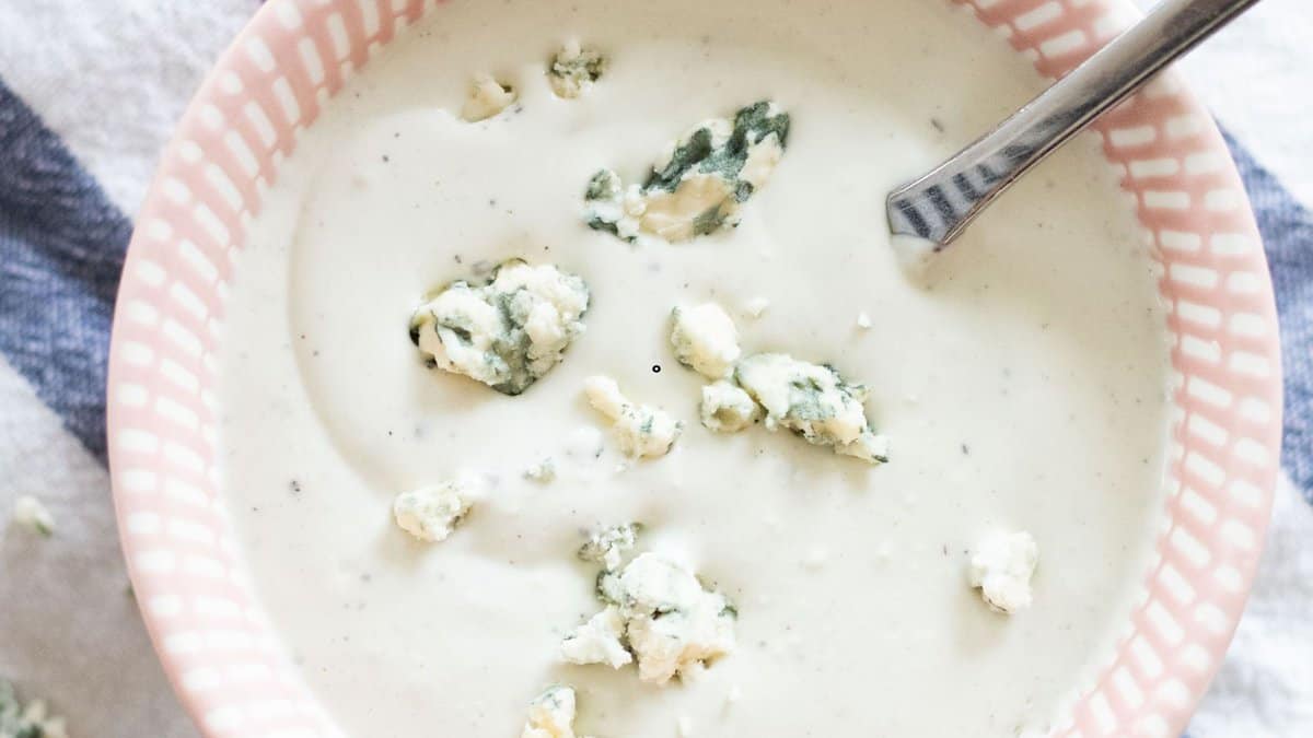 Blue cheese sauce.