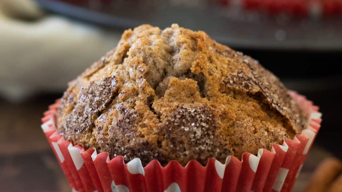 A cinnamon muffin.