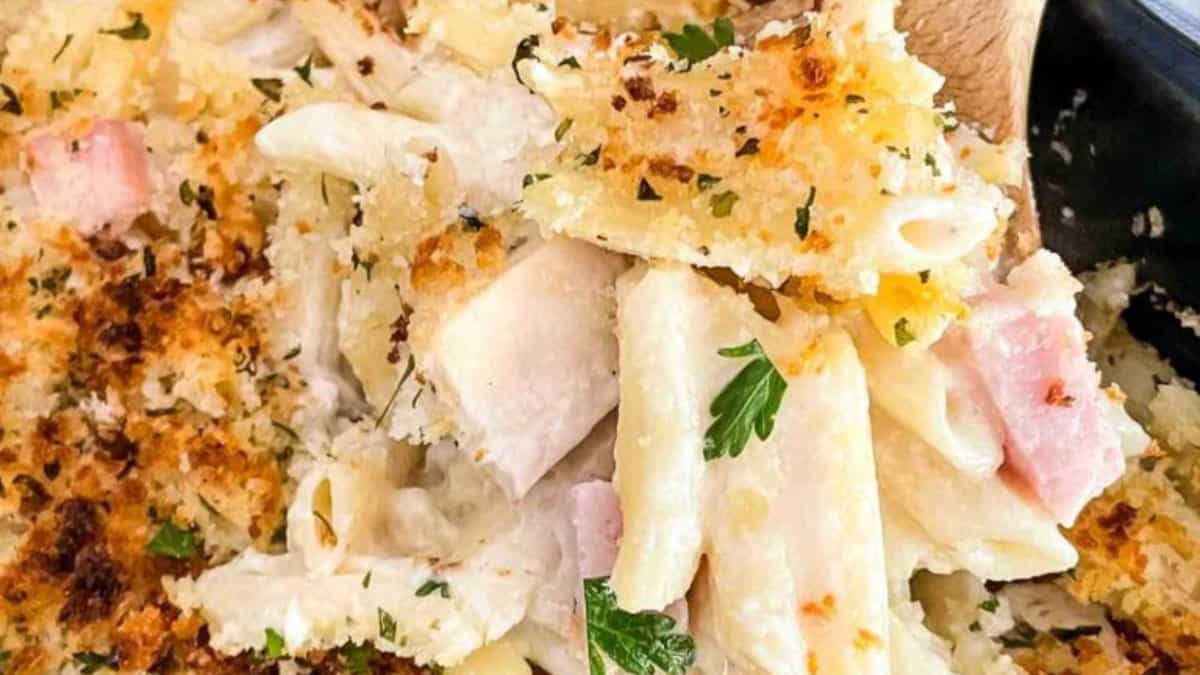 Chicken Cordon Bleu Pasta Casserole.