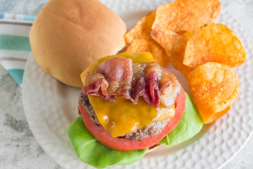 Easy Smash Burger Recipe - Midwest Foodie