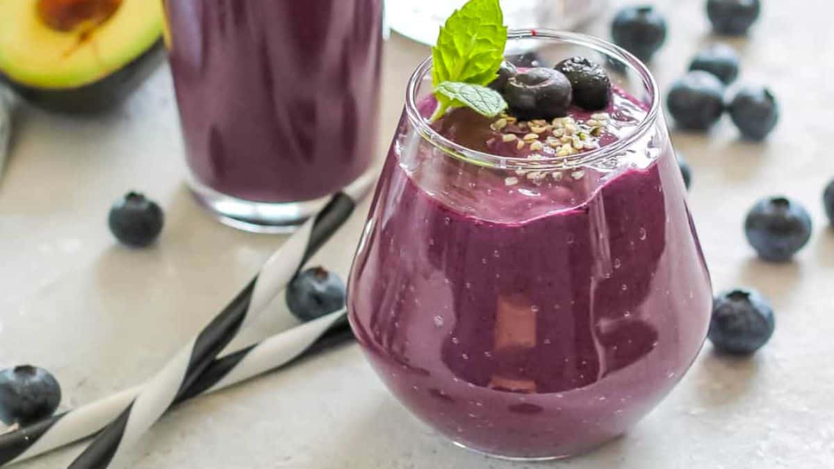 Blueberry Avocado Smoothie