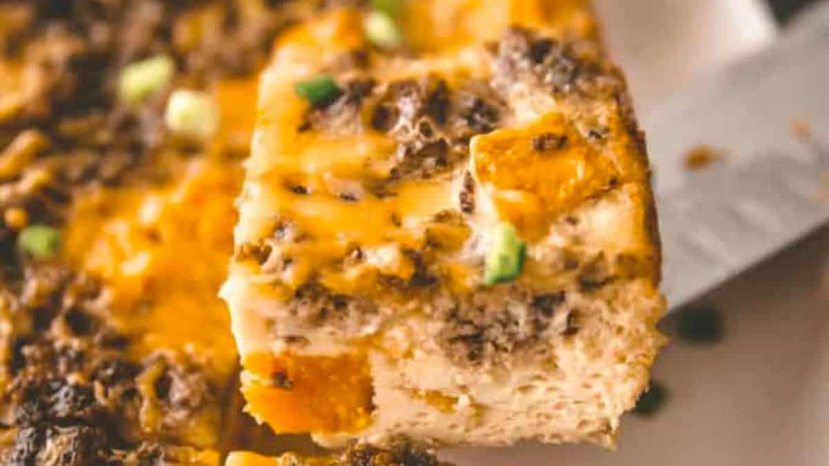 Sausage and Cheese Breakfast Casserole (no bread)
