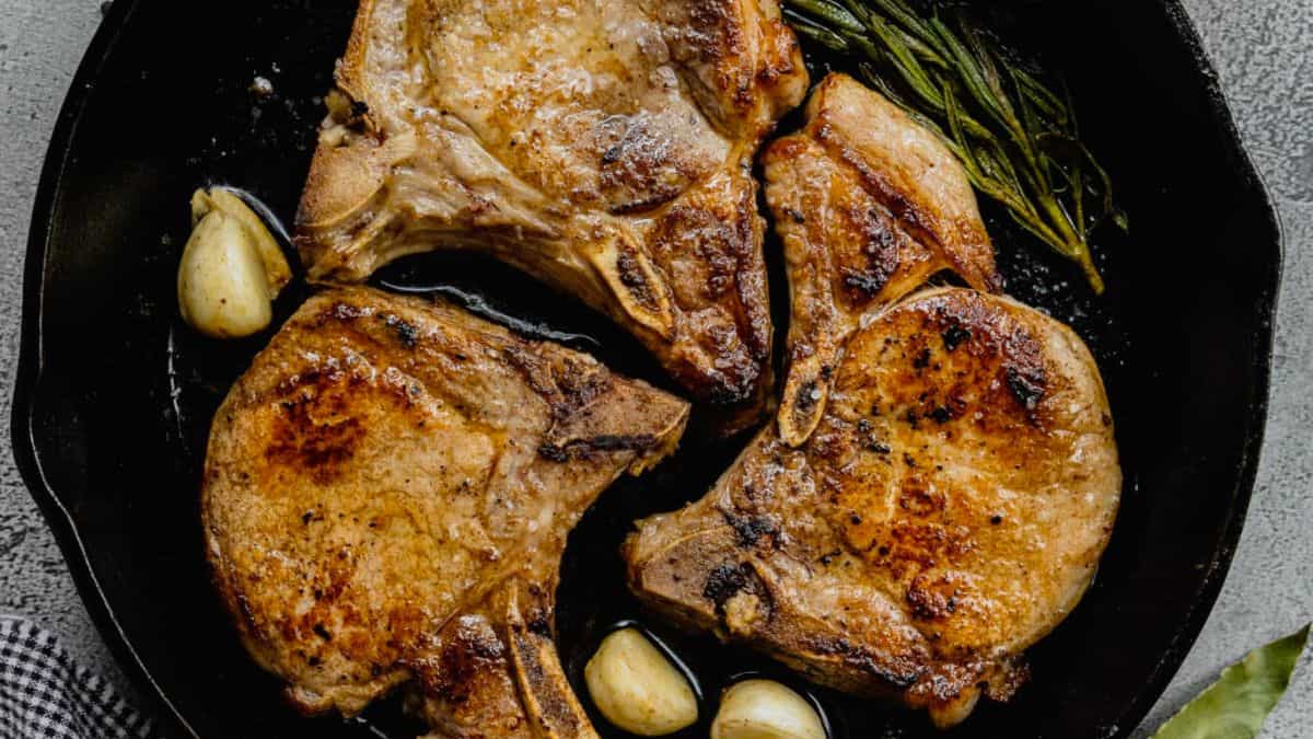 Baked Boneless Pork Chops - Dinner at the Zoo