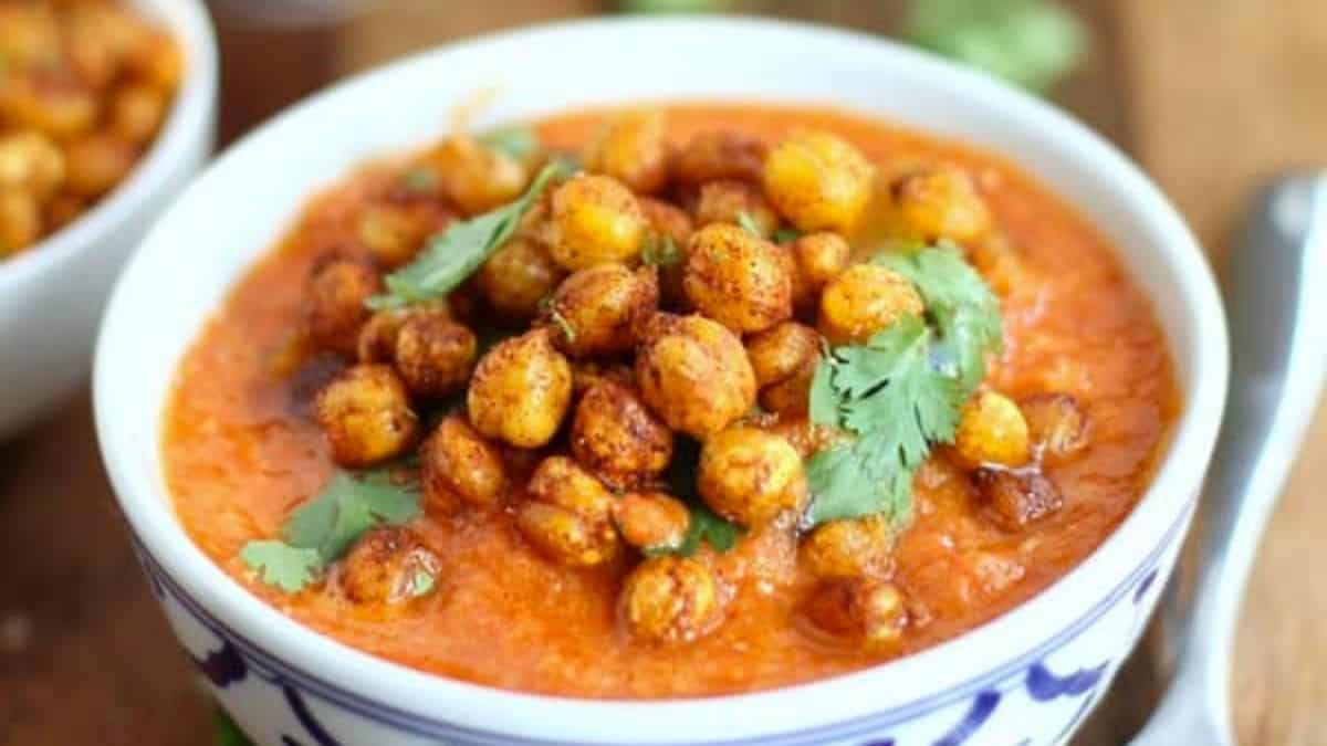 Gazpacho with Crispy Chickpeas