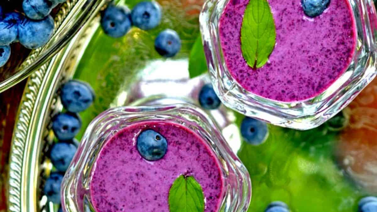 Chilled Blueberry Soup