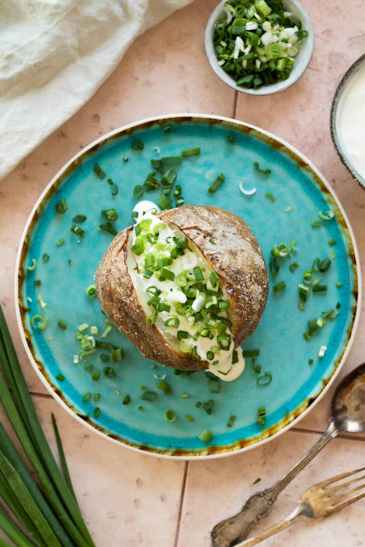 An air fryer baked potato.