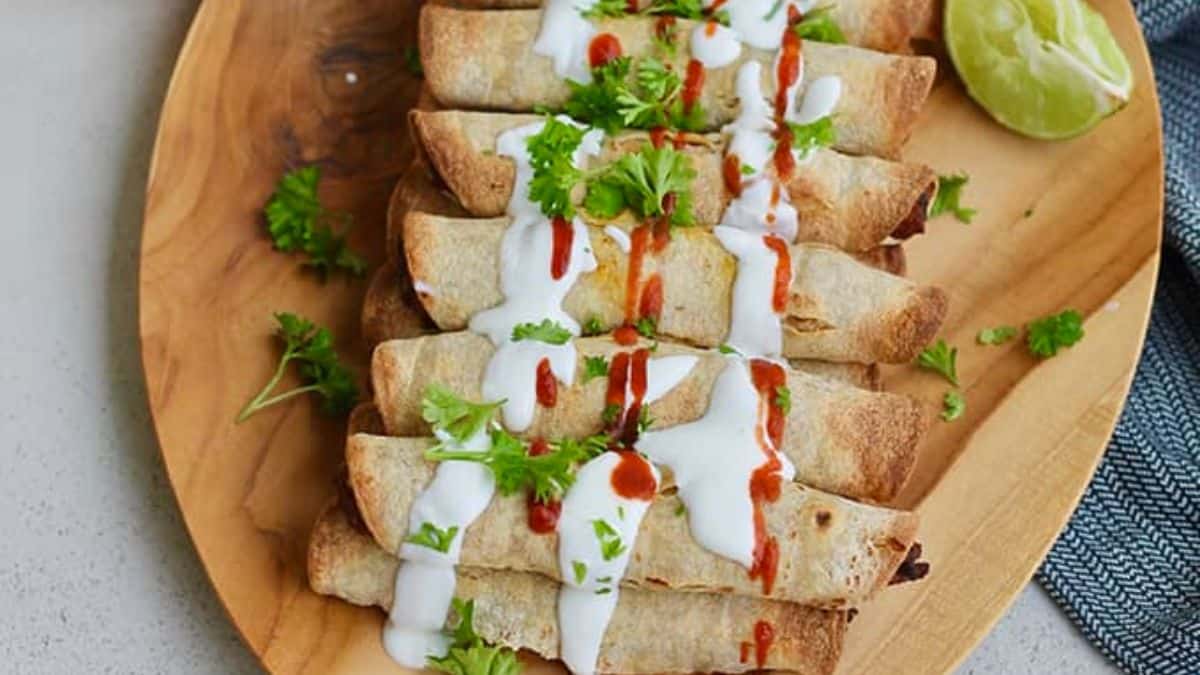 Baked Taquitos with Pumpkin and Black Beans