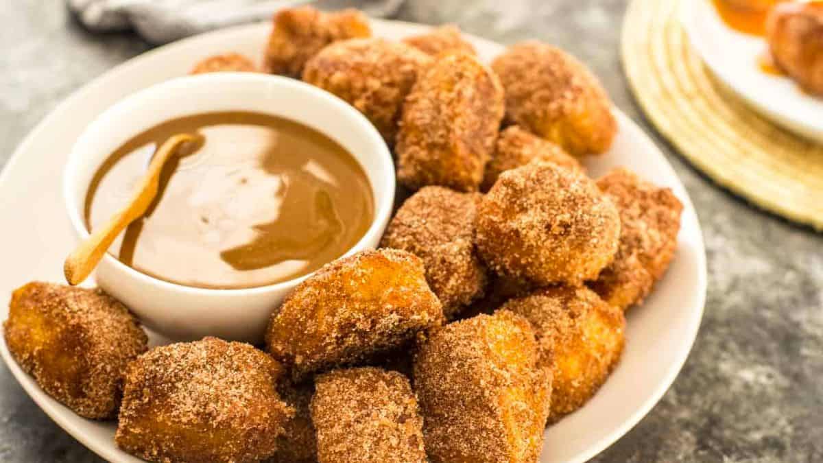 Pumpkin Spice Pretzel Bites
