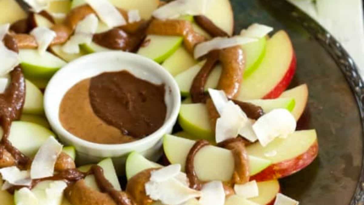 Healthy Apple Nachos (Paleo, Whole30, Vegan)
