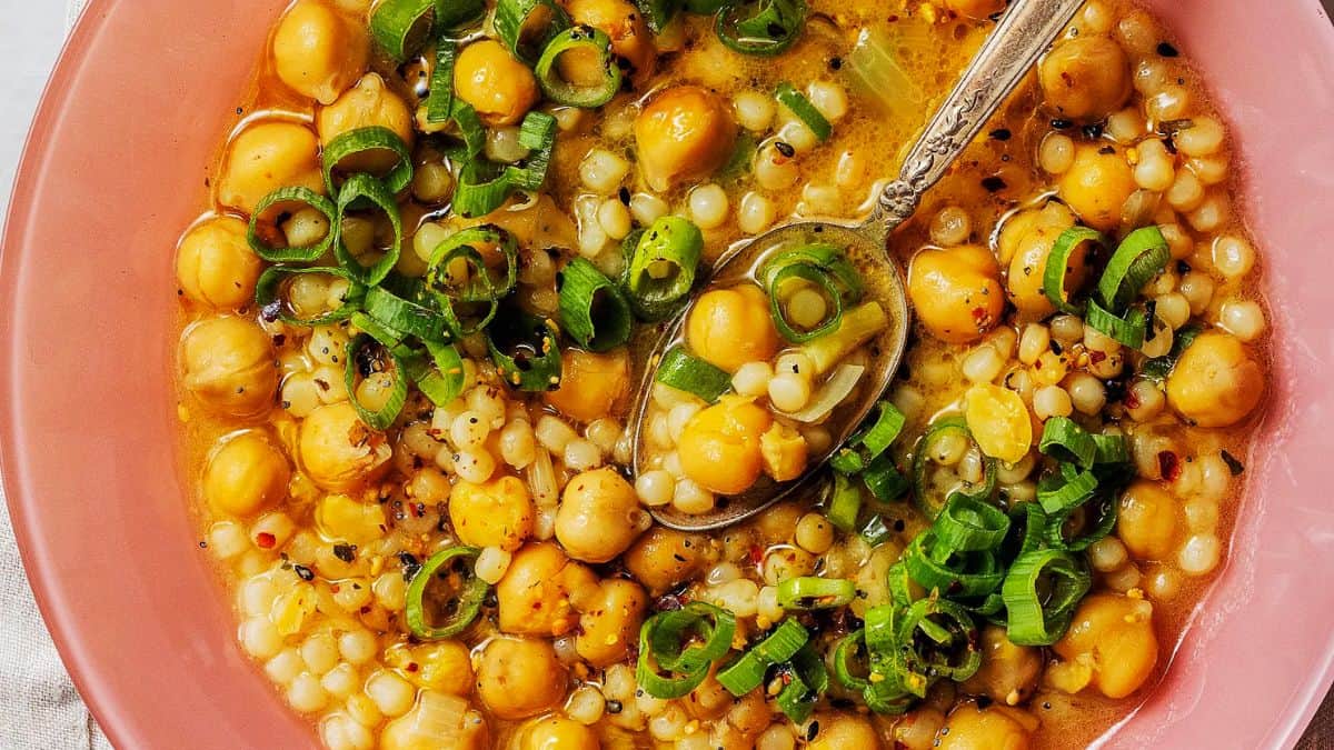 Easy Miso-Sesame Chickpeas