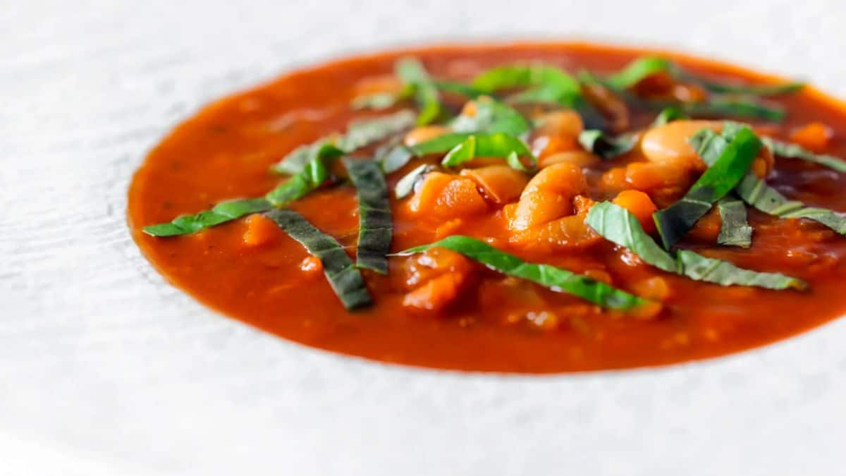 Slow Cooker Bean Soup with Tomato (Dump and Run)