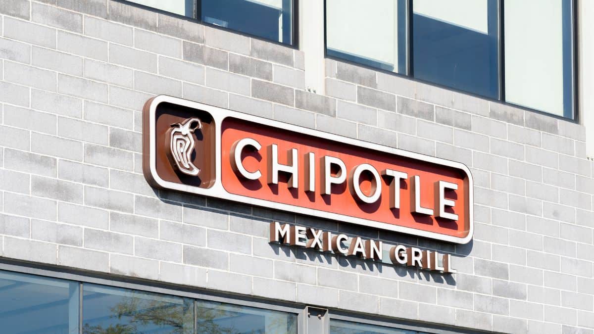 Exterior of a Chipotle restaurant.