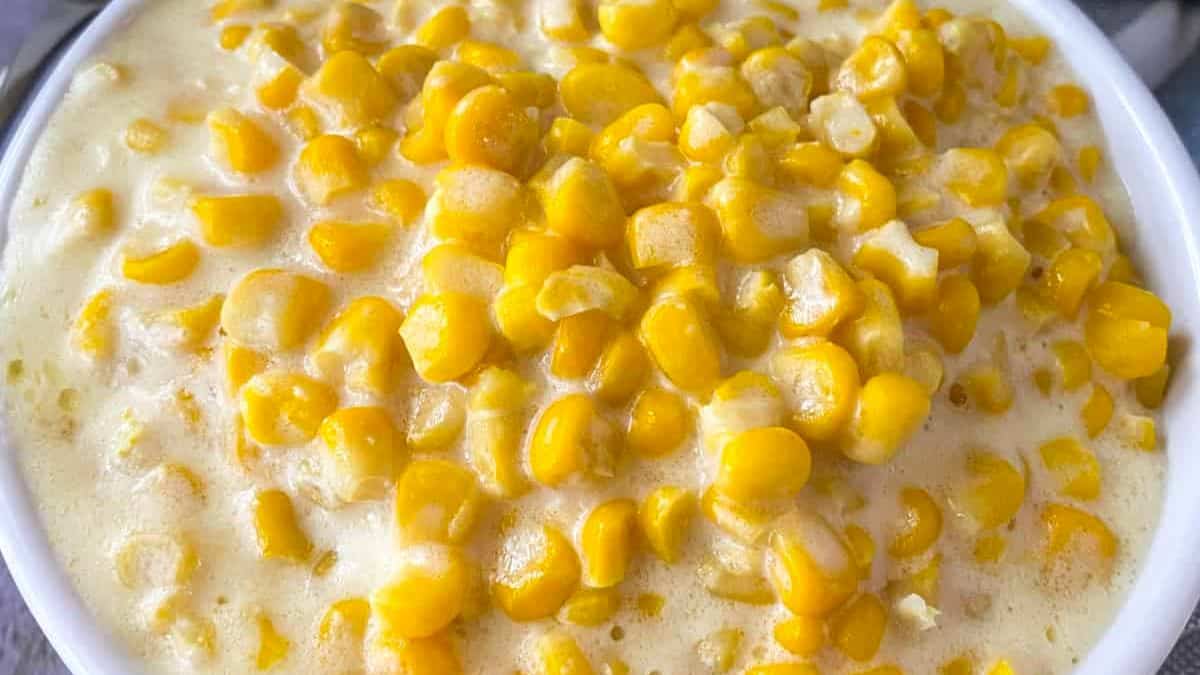 5 Ingredient Slow Cooker Creamed Corn