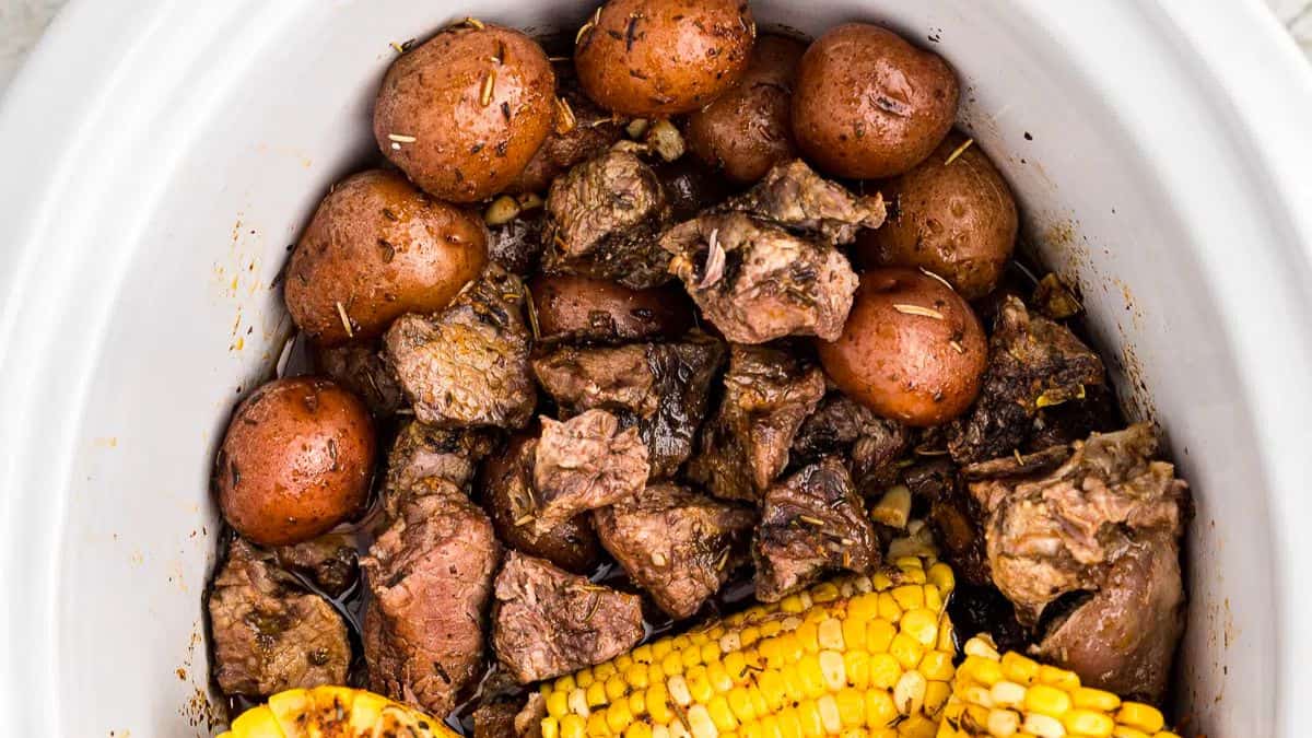 Slow Cooker Steak, Potatoes, and Corn