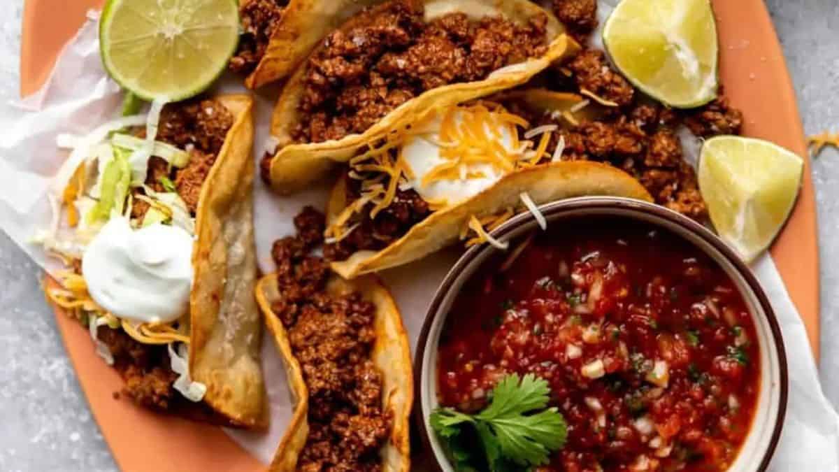 Ground beef tacos with salsa.