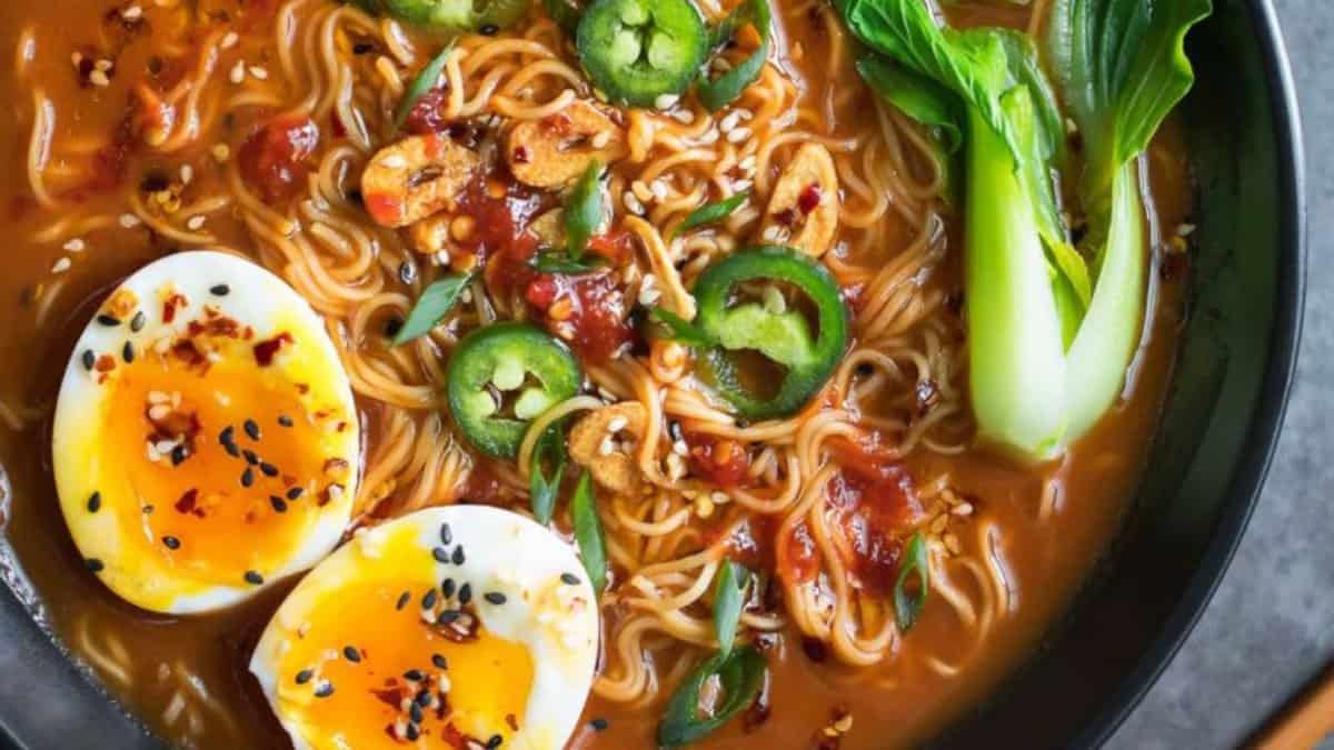 VEGETARIAN RAMEN.