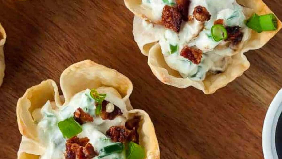 Jalapeno popper wontons.