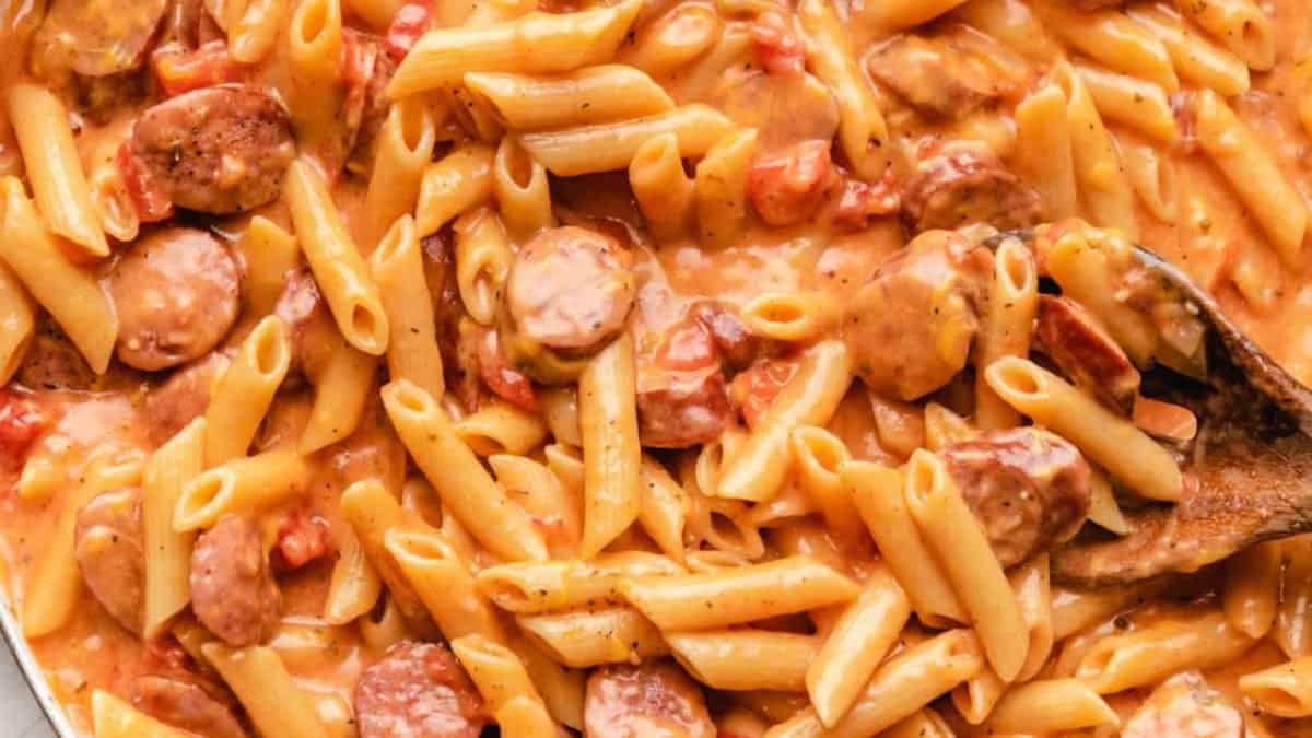 CHEESY KIELBASA PASTA.