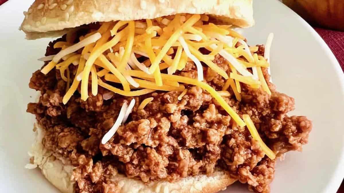 SLOPPY JOES.