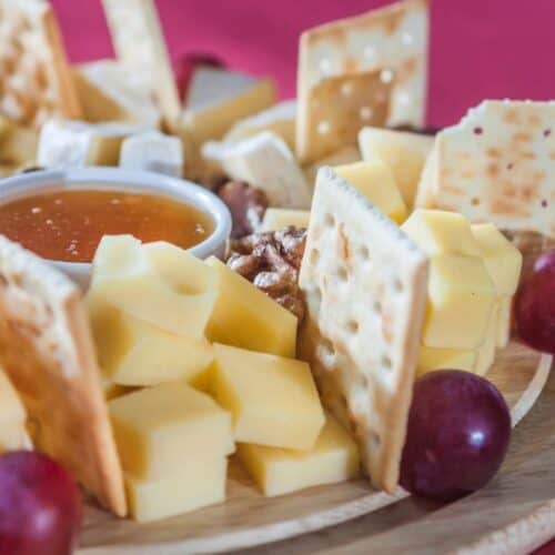 Cheese, crackers and grapes.