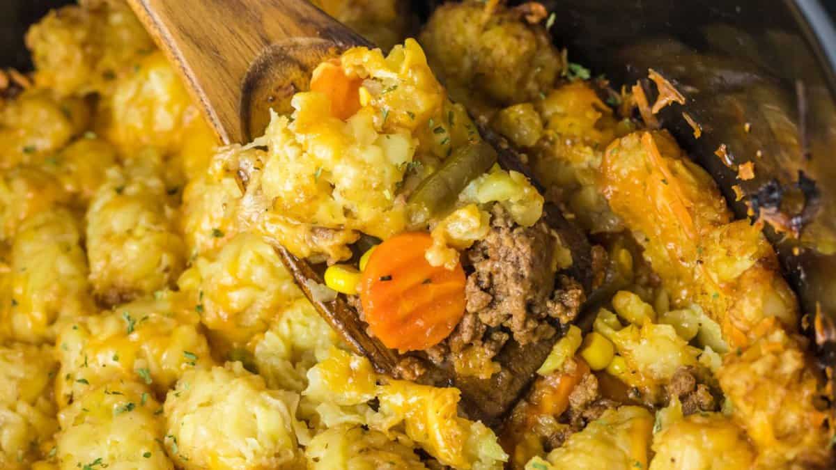 Shepherd’s Pie Tater Tot Casserole.