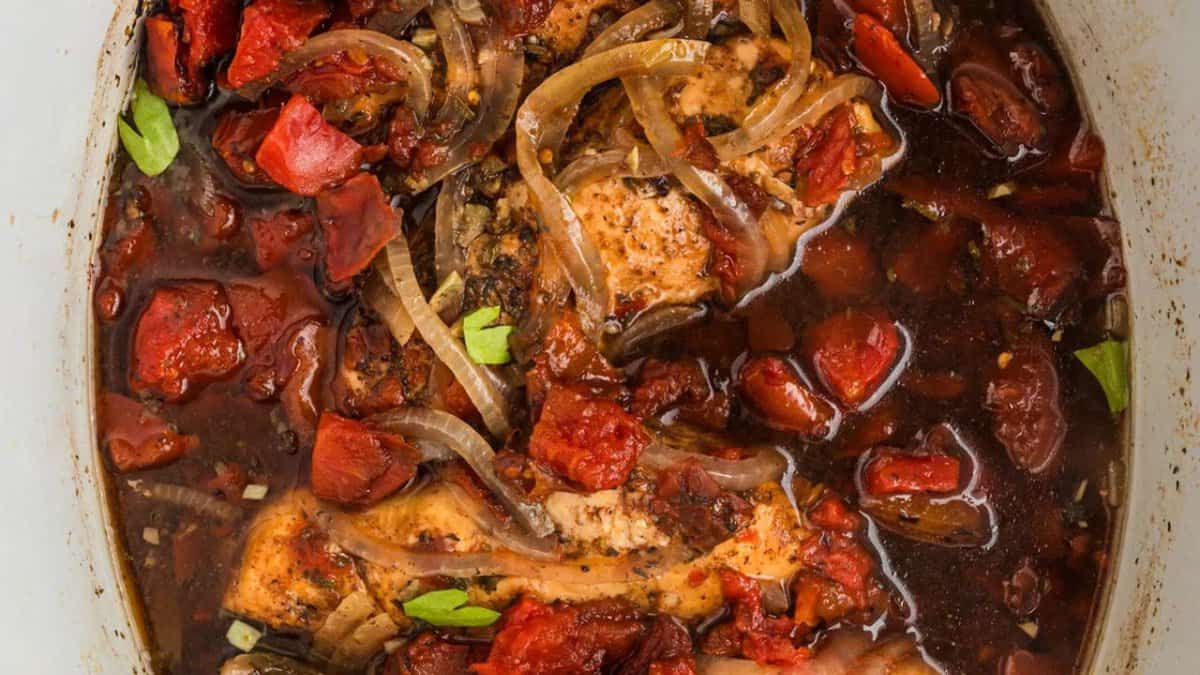 Slow Cooker Balsamic Chicken.