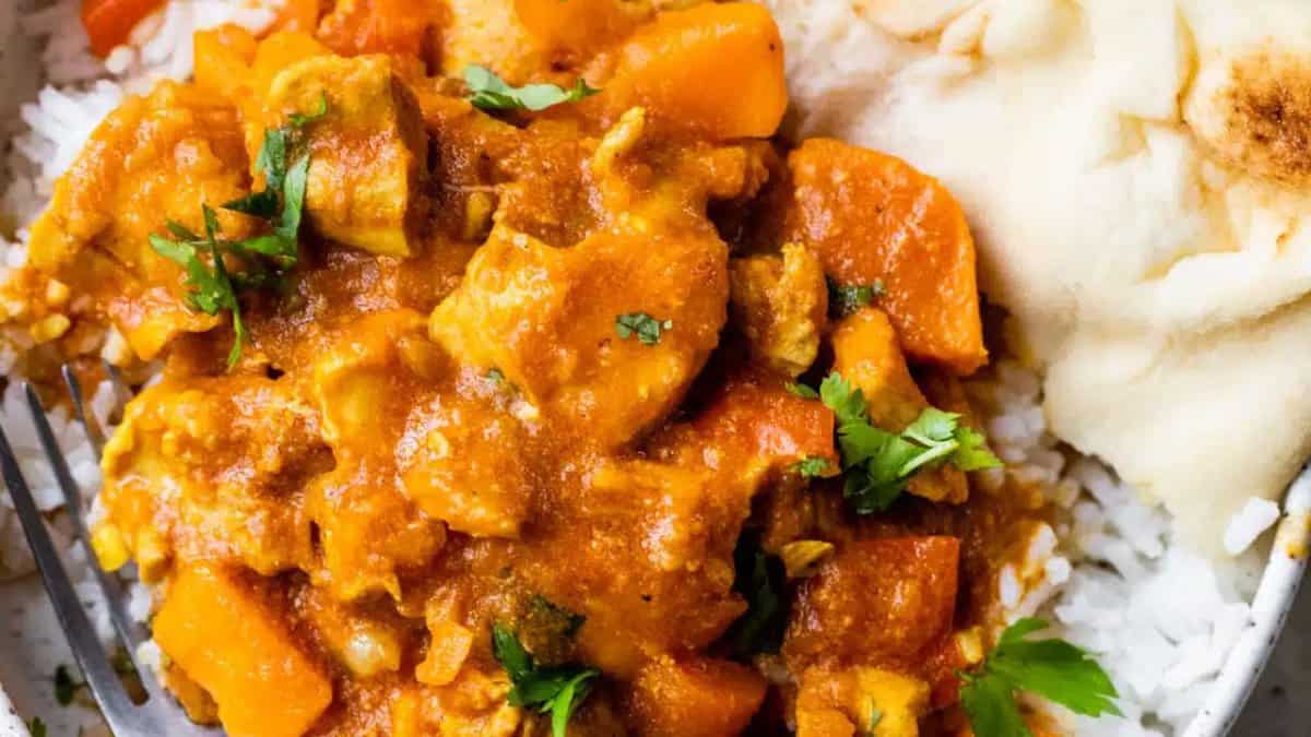 Slow Cooker Chicken Curry.