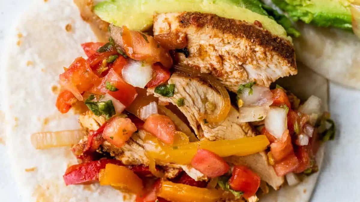 Slow Cooker Chicken Fajitas.