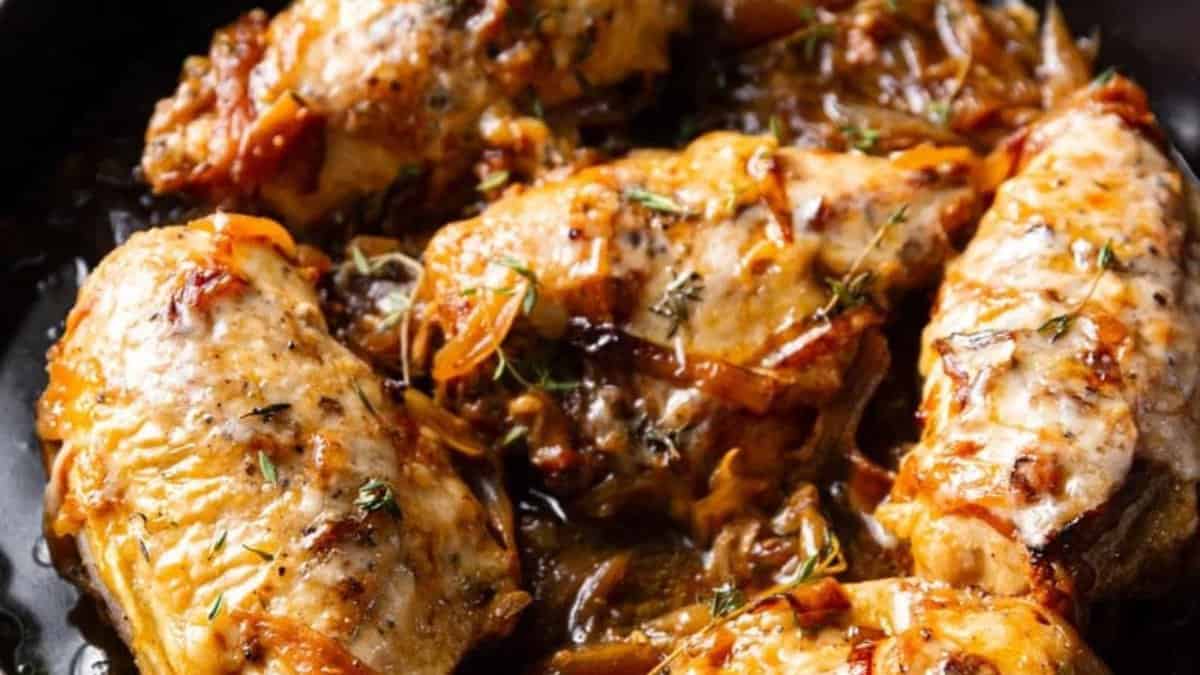 Slow Cooker French Onion Chicken.