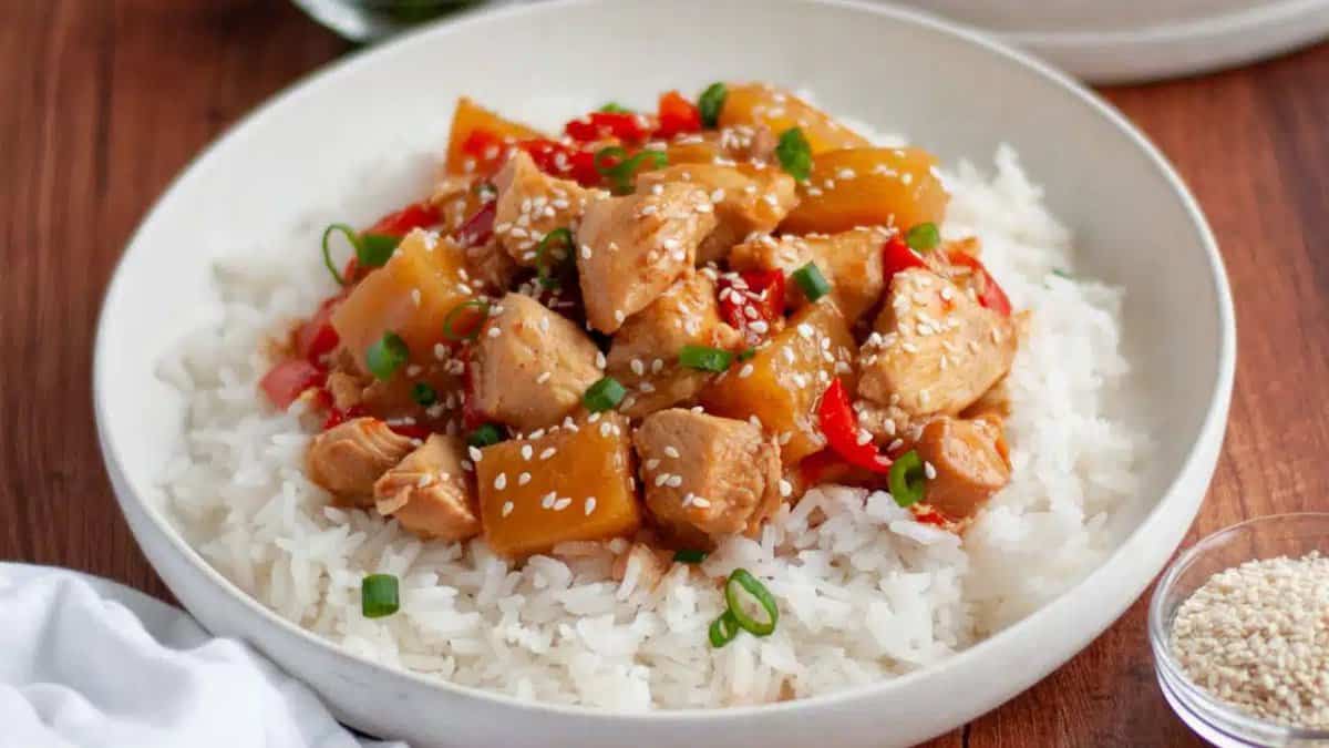 Slow Cooker Hawaiian Chicken.