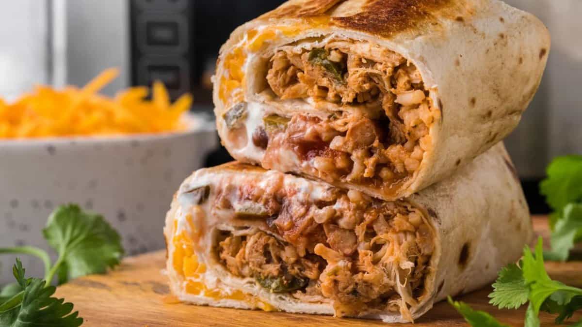 Slow Cooker One Pot Chicken Burrito Filling.