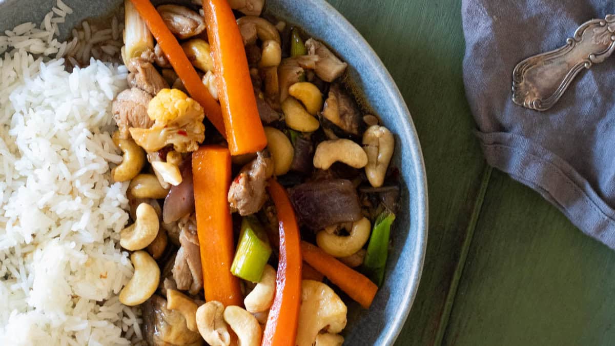 Thai cashew chicken.