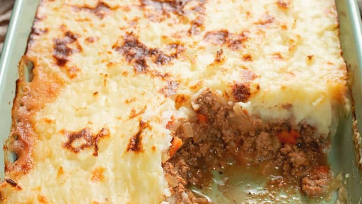 Cottage Pie with Ground Beef.