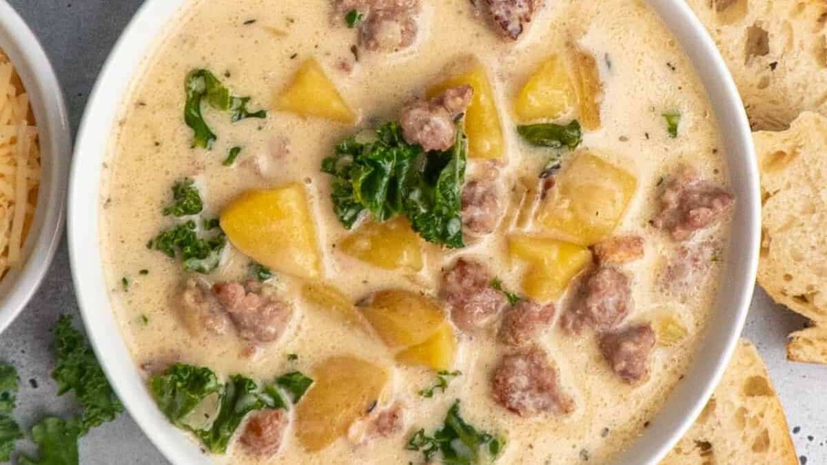 Crock Pot Zuppa Toscana Soup.