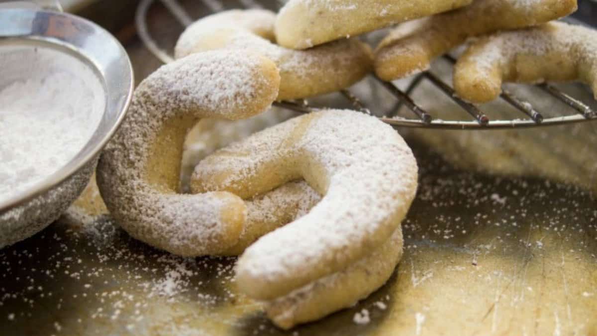 Walnut Crescent Cookies.